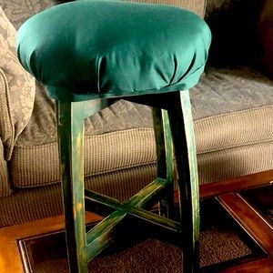 Leprechaun stool